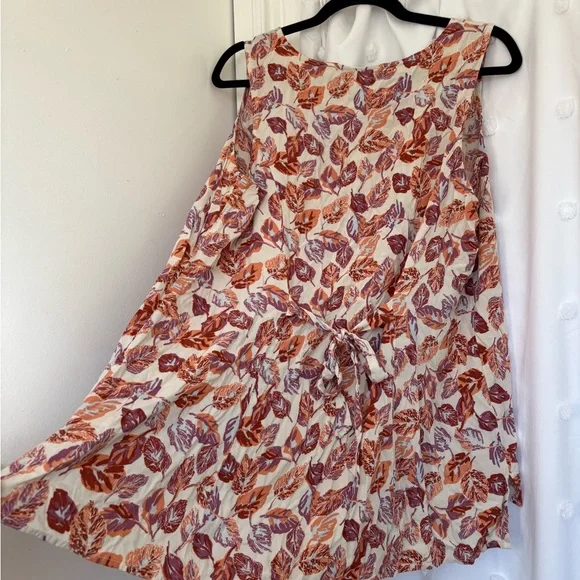 Modcloth Leaf Print Blouse - Picture 2 of 10